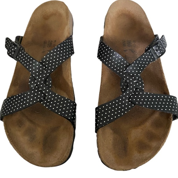 Birkenstock Shoes - BIRKENSTOCK BLACK AND WHITE CRISS CROSS SLIDE SANDALS SZ 10